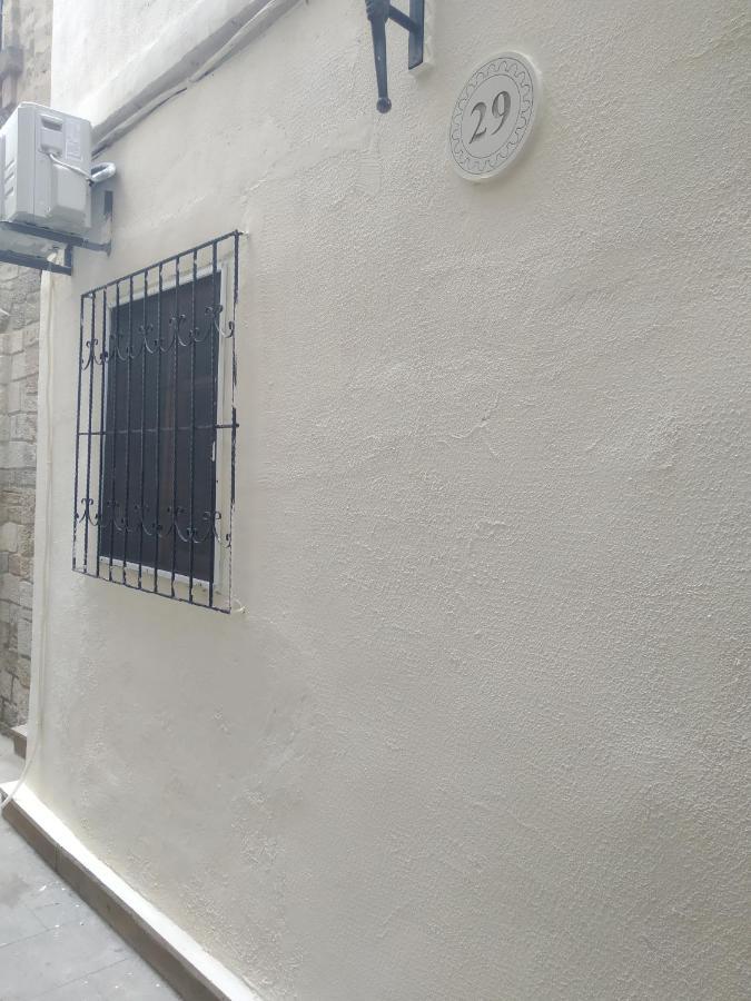 New Apartment In Old City Baku Bagian luar foto